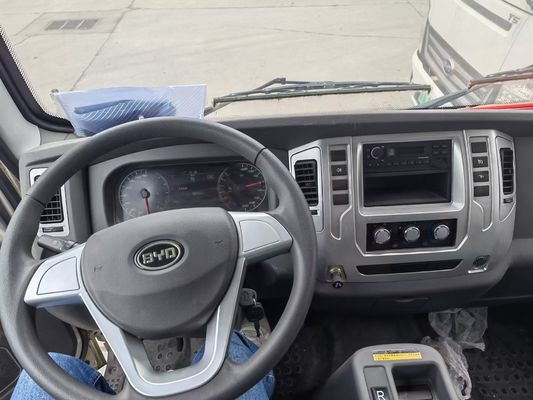 รถบรรทุกคาร์กอเรกต์มือสองแถวเดียว BYD T5A4.5T4.03 เมตร รถบรรทุกเบาชนิดกล่องไฟฟ้าบริสุทธิ์