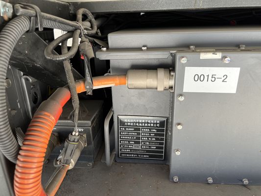 รถบัสใช้แล้วขนาดเล็ก พวงมาลัยซ้าย ปี 2016 จำนวน 31 ที่นั่ง