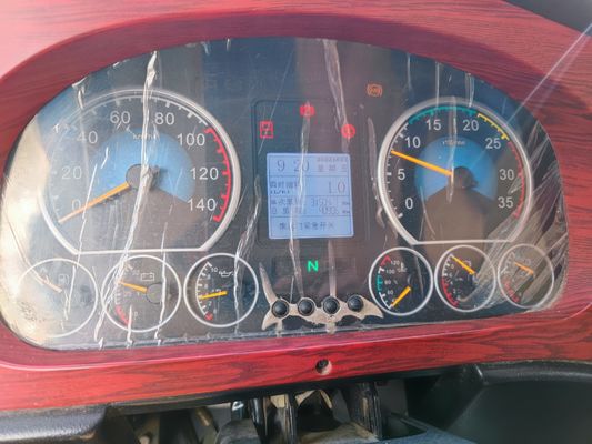 34 ที่นั่ง รถบัสโรงเรียนมือสอง น้ํามันดีเซล ด้วยเครื่องยนต์ V6