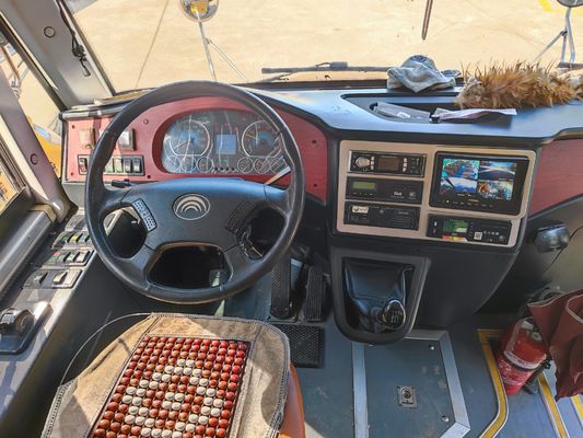 34 ที่นั่ง รถบัสโรงเรียนมือสอง น้ํามันดีเซล ด้วยเครื่องยนต์ V6