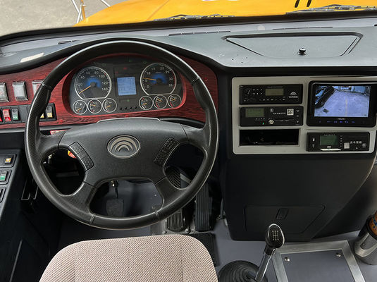 รถบัสโรงเรียนสีเหลือง 46 ที่นั่ง รถบัสมือสอง