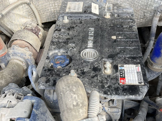 รถเมล์โรงเรียนที่ใช้สําหรับขนส่งนักเรียน 52 ที่นั่ง