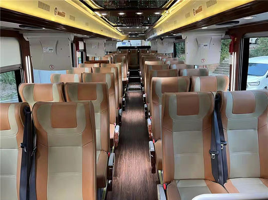 รถโค้ชหรู 46 ที่นั่ง ยูโร 5 พวงมาลัยซ้าย เครื่องยนต์ดีเซล