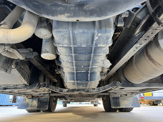 รถบัสมือสองสีฟ้า 51 ที่นั่ง มาตรฐานการออกอากาศยูโร 4