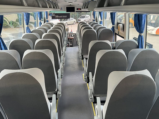 47 ที่นั่ง LHD รถบัสมือสอง รถบัสที่มีเครื่องยนต์ดีเซล