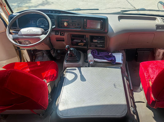 รถบัสทัวร์มือสอง 23 ที่นั่ง พร้อมเครื่องส่งด้วยมือ