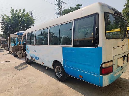 20 ที่นั่ง รถบัสโตโยต้ามือสอง 120 Km / H LHD รถบัสมือซ้าย