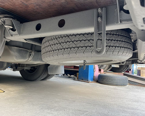 รถโดยสารขนาดเล็ก 7 เมตร ใช้แล้ว 23 ที่นั่ง เครื่องยนต์เบนซิน