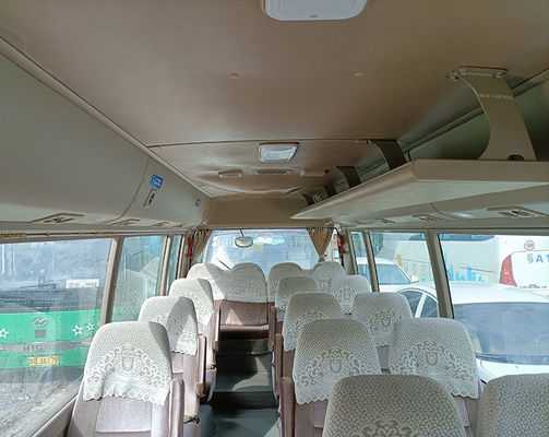 โตโยต้า รถกระบะถาวรมือสอง 23 ที่นั่ง LHD มินิบัส พร้อมเครื่องส่งด้วยมือ และประเภทน้ํามันดีเซล