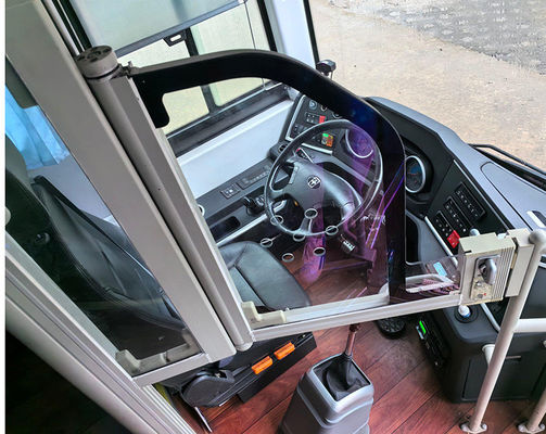 Yaxing LHD 48 ที่นั่ง รถบัสรถโดยสารมือสอง น้ํามันดีเซล ความเร็วสูงสุด 100 Km/H รถบัสขับรถ