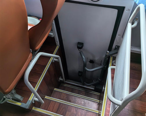 48 ที่นั่ง รถบัสมือสอง รถบัสดีเซล น้ํามันไฟฟ้า ความเร็วสูงสุด 100 Km/H ขับรถบัส Yaxing LHD รถบัสราคาถูก
