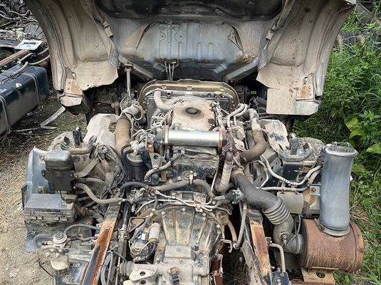 Isuzu รถบรรทุกสินค้า ELF 700p 600p 4x2 รถบรรทุกเบา รถบรรทุกเครื่องยนต์ดีเซล รถบรรทุกมือสอง