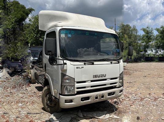 Isuzu รถบรรทุกมือสอง 600p ELF 4X2 รถบรรทุกเบามือสอง 175hp เครื่องยนต์ดีเซล รถบรรทุกสินค้า รถบรรทุก