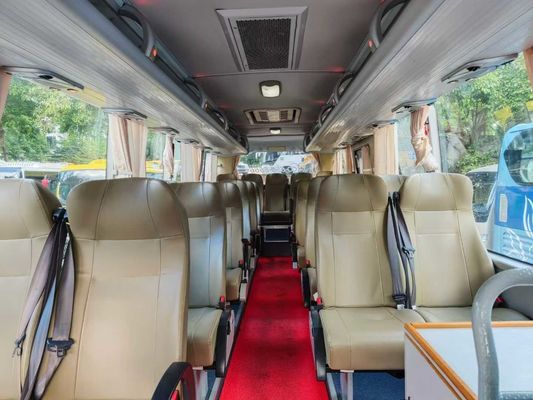 รถบัสโดยสารมือสอง 28 ที่นั่ง ประเภทเชื้อเพลิงไฟฟ้า และความเร็วสูงสุด 100 กม./ชม. พร้อมเครื่องยนต์ Yuchai 200 แรงม้า